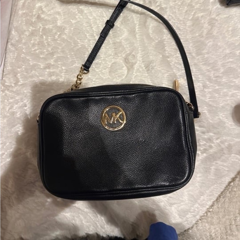 MICHAEL KORS crossbody purse